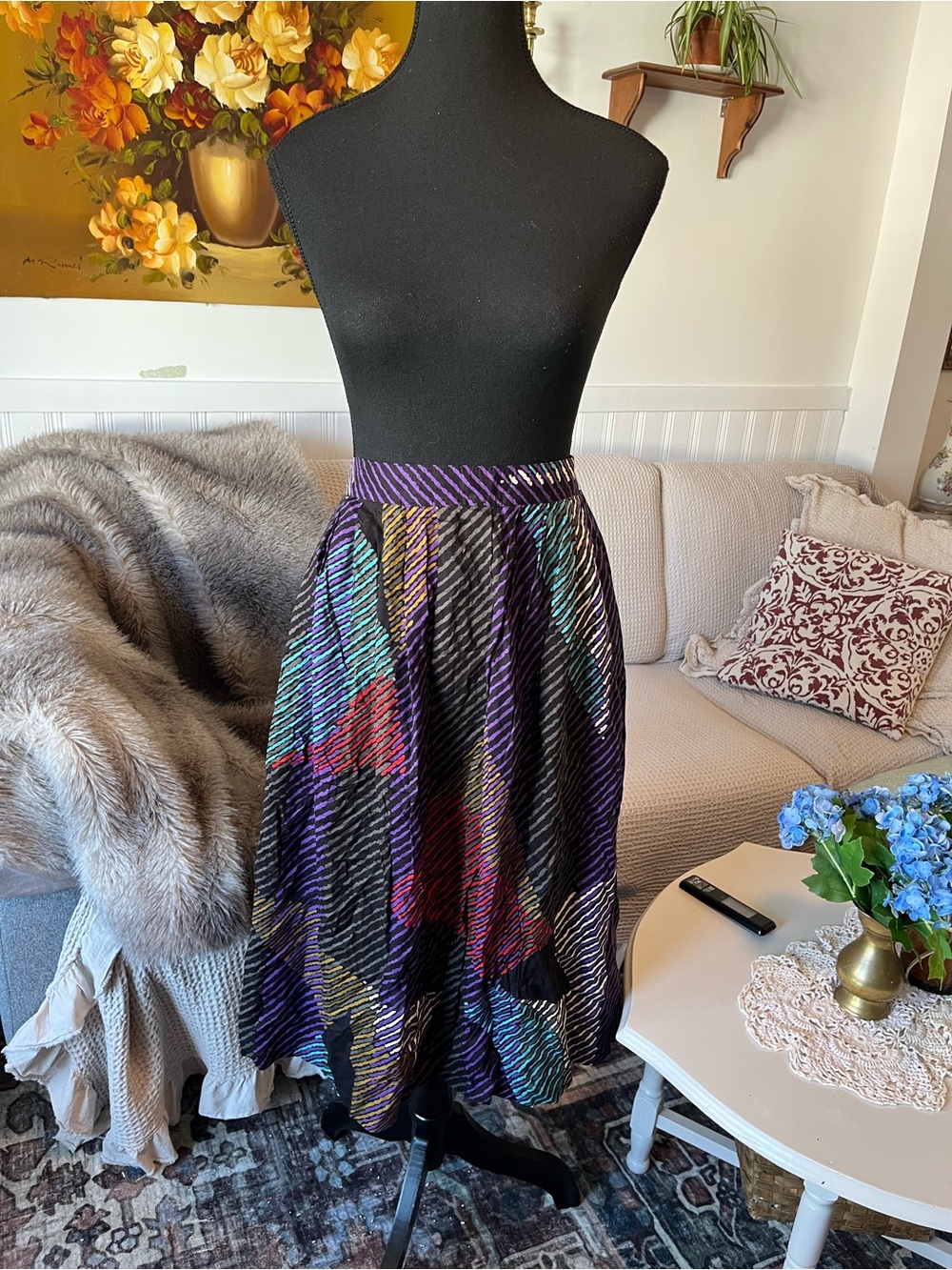 Vintage Multicolor Pleated Abstract Bold Summers Midi Skirt - Size Medium 28” W